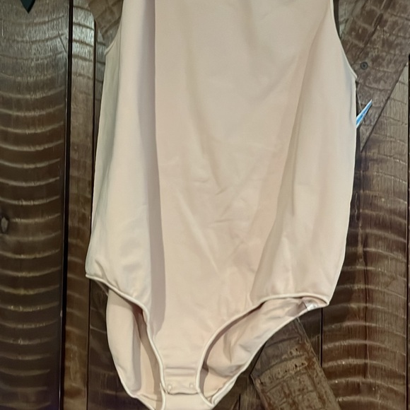 Skims high neck new without tags nude plus size bodysuit - Picture 7 of 8